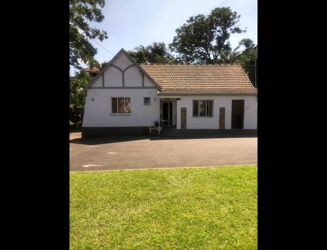 400M² LODGE FOR SALE IN PARK HILL
